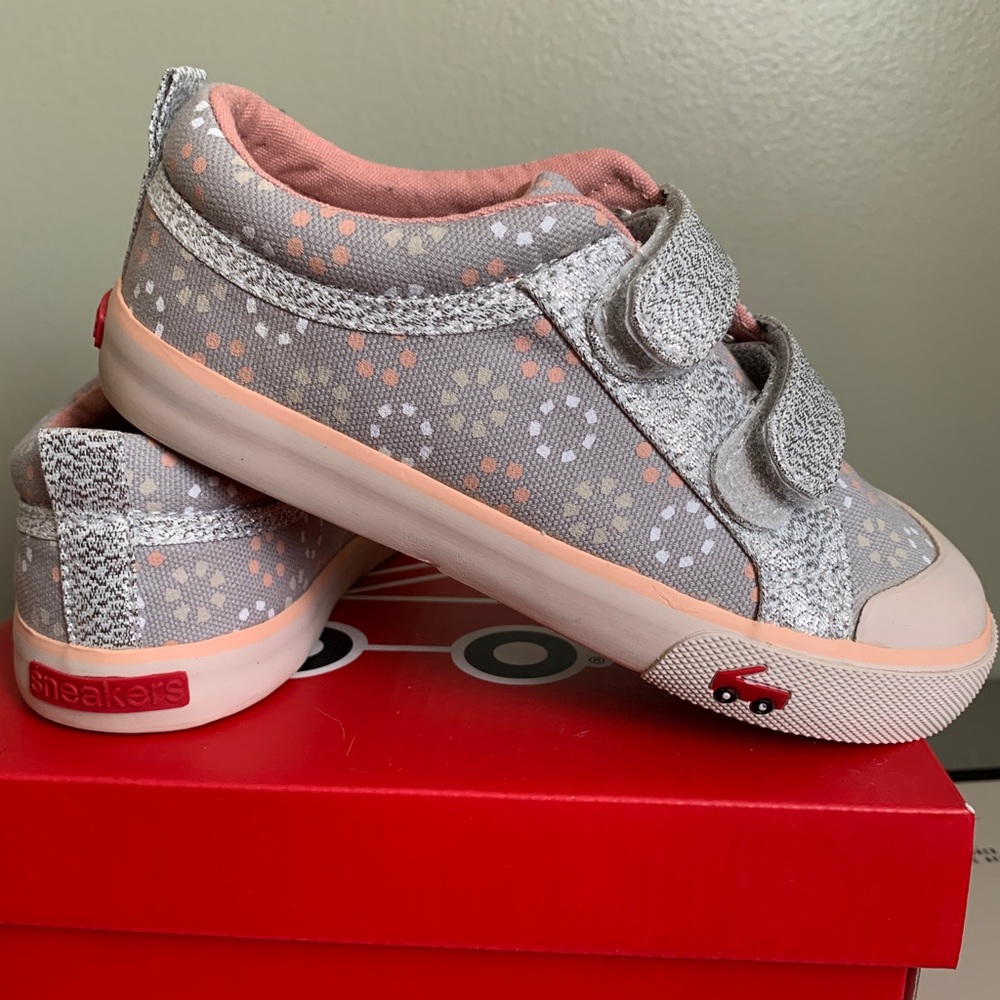 See Kai Run Robyne toddler size 11. New.